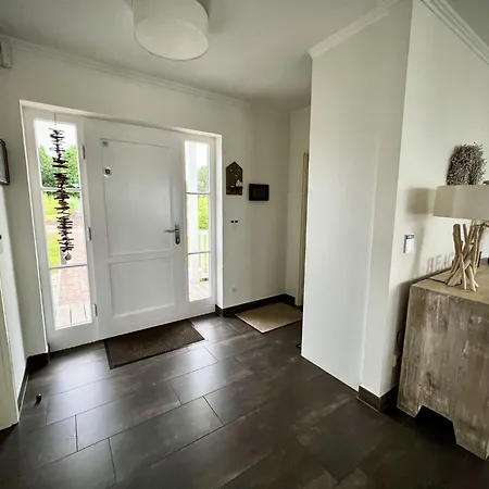 Feriehus Ferienhaus-sliminde-by-seeblick-ferien-direkte-wasserlage-e-ladesaeule-sauna *